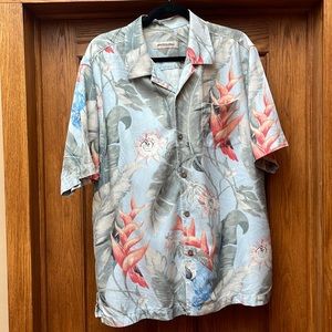 Tommy Hawaiian silk camp sz L shirt